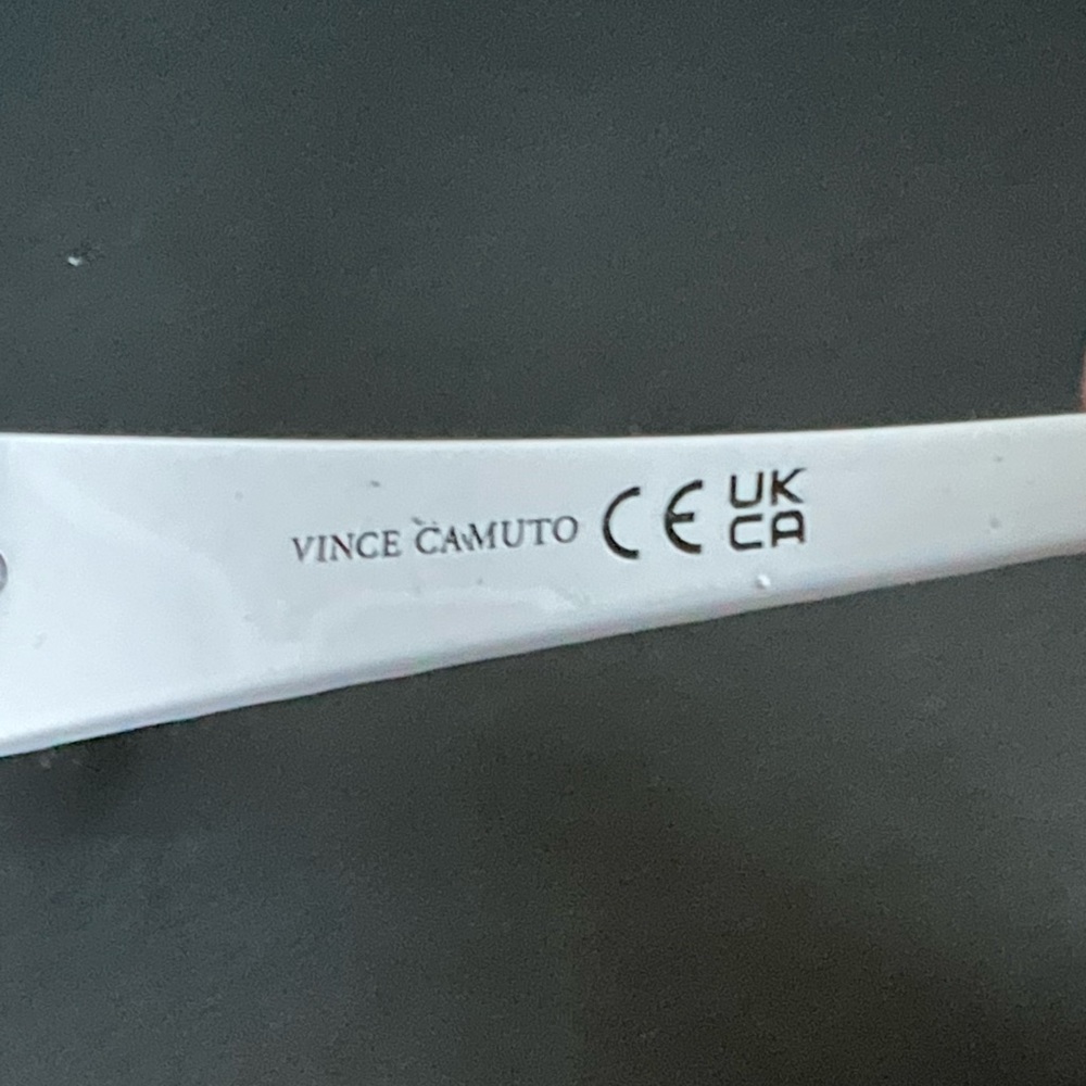 NWT VINCE CAMUTO SUNGLASSES EYEWEAR ACCESSORY - Picture 10 of 10
